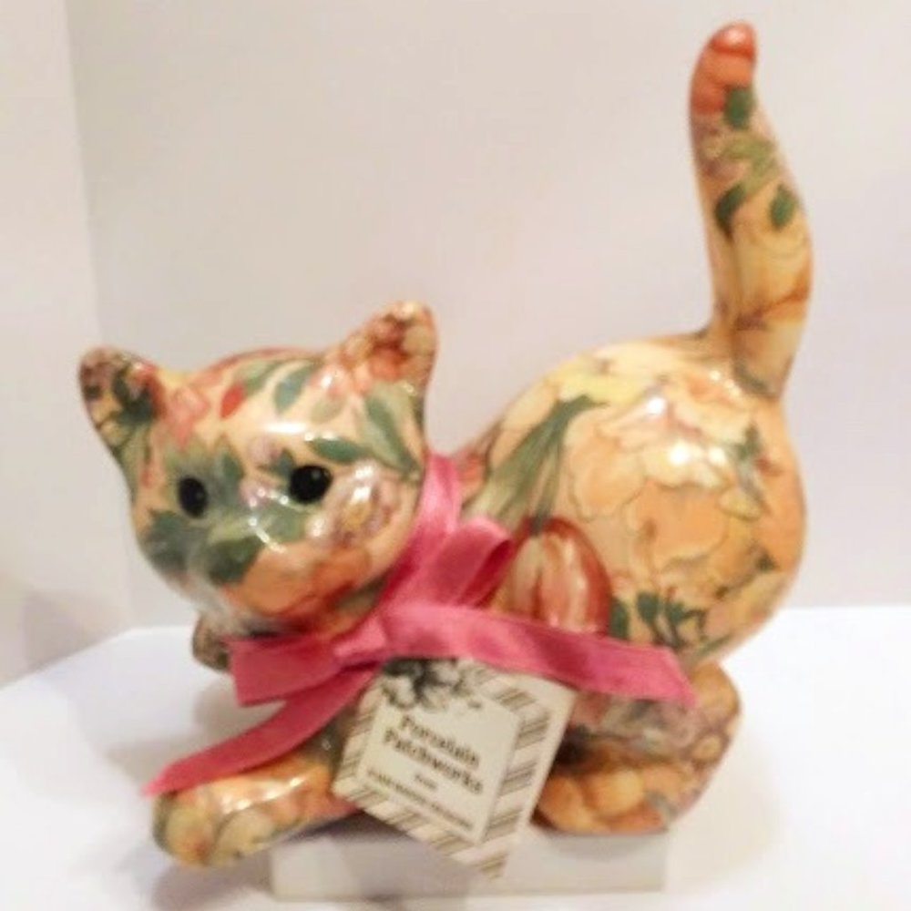 *PATCHWORKS KITTEN BY JOAN BAKER*UNIQUE & HANDCRAFTED PRETTY KITTEN